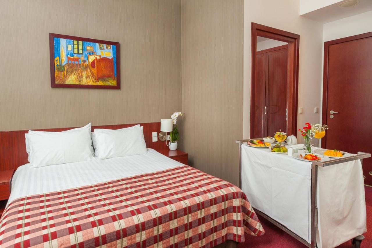 Hotell Premier Krasków